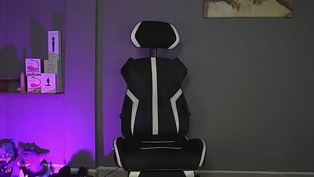 JordanRossie online show from March 18, 2026, 10:32 pm