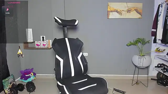 JordanRossie online show from April 5, 2026, 3:08 pm