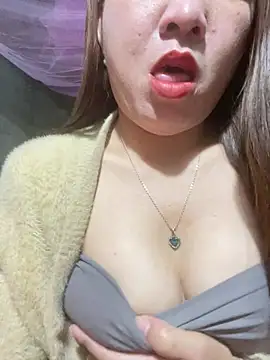 Snapshot of Luna-ass chatting on February 4, 2026, 12:05 am Luna-ass online show from February 4, 2026, 12:05 am