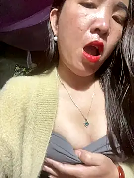 Luna-ass online show from December 14, 2025, 11:10 pm