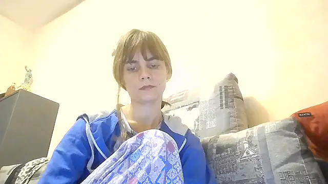 Loriven online show from October 2, 2025, 7:17 pm