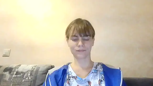 Loriven online show from September 26, 2025, 7:54 pm