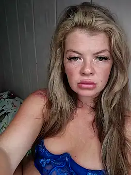 Snapshot of Just_peaches_not_cream chatting on September 28, 2025, 12:45 pm Just peaches not cream online show from September 28, 2025, 12:45 pm