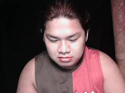 Huntrix2025 online show from May 22, 2026, 9:02 pm