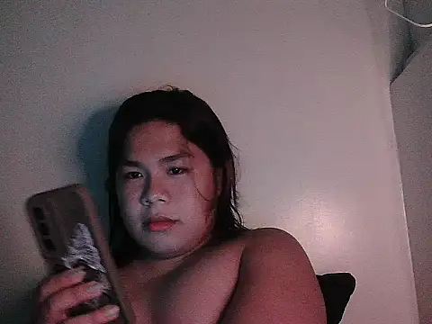 Huntrix2025 online show from May 16, 2026, 1:43 pm