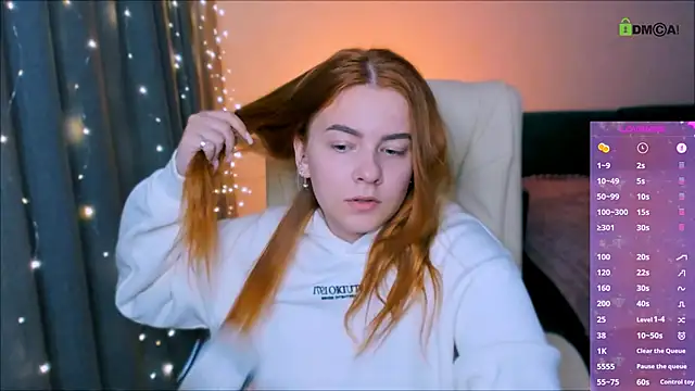 red  dizzy online show from October 18, 2025, 3:03 pm