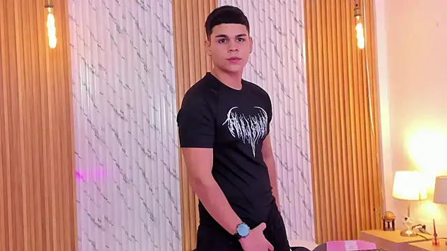 james jonnes online show from November 10, 2025, 8:25 pm