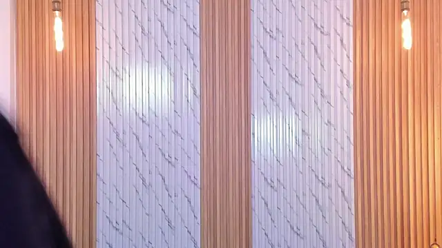 james jonnes online show from November 26, 2025, 7:25 pm