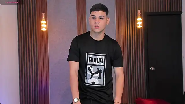 james jonnes online show from November 14, 2025, 3:15 pm