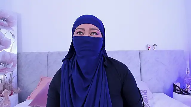 Snapshot of Jadiya_ chatting on September 16, 2025, 12:28 pm Jadiya online show from September 16, 2025, 12:28 pm