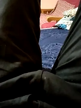 Snapshot of monarani5986 chatting on November 3, 2025, 1:47 pm monarani5986 online show from November 3, 2025, 1:47 pm