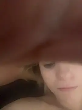 ChloeLaurentt online show from June 21, 2026, 3:29 pm