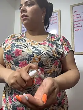 Snapshot of ROUSE_SINCLAIR chatting on October 25, 2025, 7:18 am ROUSE SINCLAIR online show from October 25, 2025, 7:18 am