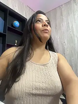 Snapshot of ROUSE_SINCLAIR chatting on February 11, 2026, 10:09 pm ROUSE SINCLAIR online show from February 11, 2026, 10:09 pm