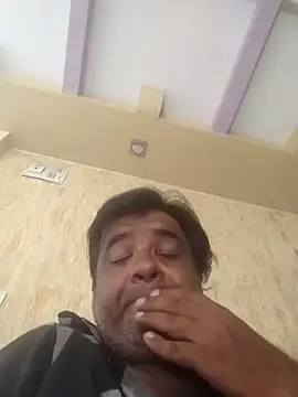 Snapshot of Naughty_gaurav chatting on September 23, 2025, 5:58 am Naughty gaurav online show from September 23, 2025, 5:58 am