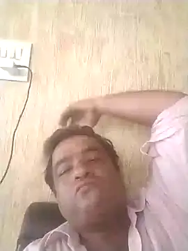 Snapshot of Naughty_gaurav chatting on September 19, 2025, 12:20 pm Naughty gaurav online show from September 19, 2025, 12:20 pm