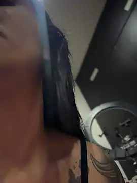 Isabella-Teen online show from March 25, 2026, 2:01 am