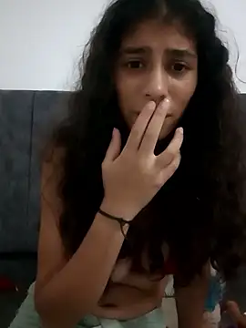 Snapshot of noe_30 chatting on September 27, 2025, 5:57 am noe 30 online show from September 27, 2025, 5:57 am