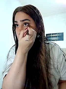 Snapshot of Nahiarabiel chatting on September 27, 2025, 12:11 pm Nahiarabiel online show from September 27, 2025, 12:11 pm