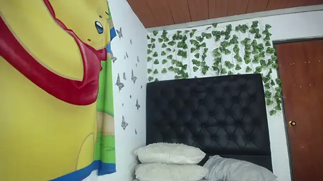 Snapshot of isabel_09 chatting on February 25, 2026, 3:07 am isabel 09 online show from February 25, 2026, 3:07 am