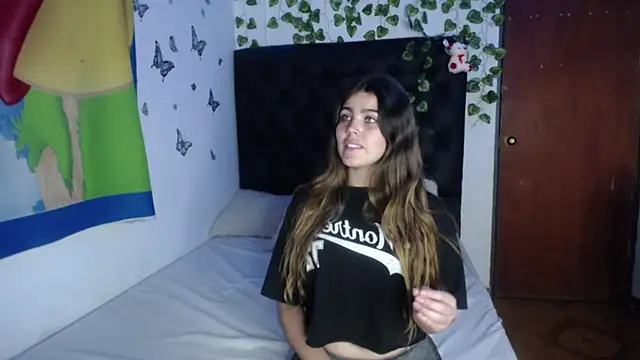 Snapshot of isabel_09 chatting on March 9, 2026, 6:44 pm isabel 09 online show from March 9, 2026, 6:44 pm