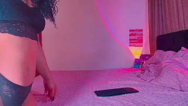 missvaneblake online show from January 11, 2026, 12:01 pm