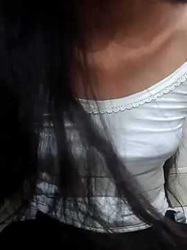 Snapshot of Pihu-satr78 chatting on October 6, 2025, 5:41 am Pihu-satr78 online show from October 6, 2025, 5:41 am