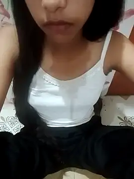 Snapshot of Pihu-satr78 chatting on October 4, 2025, 3:52 am Pihu-satr78 online show from October 4, 2025, 3:52 am