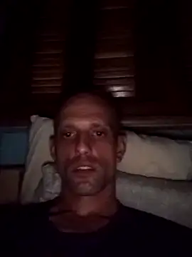 picaduranela online show from March 8, 2026, 11:24 am