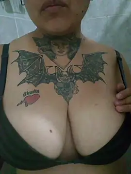 agnesvela online show from February 24, 2026, 7:42 am