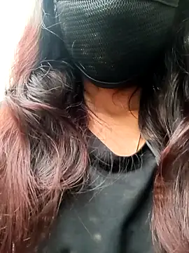 Aaisha-16 online show from September 24, 2025, 1:24 am