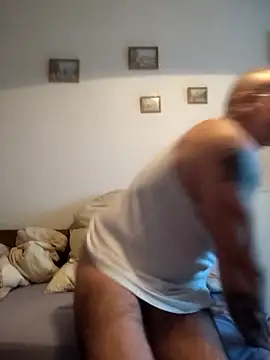 Snapshot of chcem1975 chatting on January 19, 2026, 7:56 am chcem1975 online show from January 19, 2026, 7:56 am