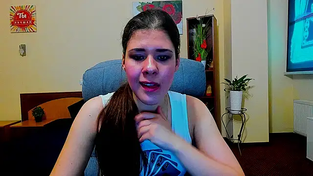 Joannia online show from October 24, 2025, 7:18 am