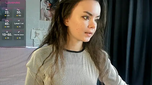 Gentle Ariel online show from December 3, 2025, 1:39 am