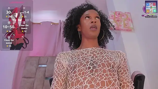 Snapshot of Mia_royal chatting on April 6, 2026, 5:14 pm Mia royal online show from April 6, 2026, 5:14 pm