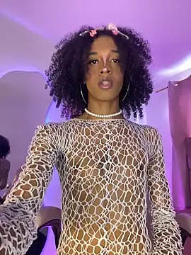 Snapshot of Mia_royal chatting on March 17, 2026, 7:39 pm Mia royal online show from March 17, 2026, 7:39 pm