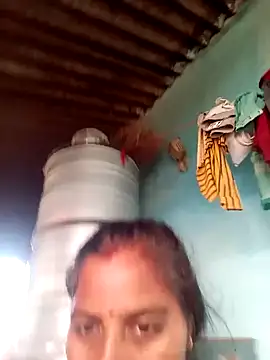 Hot kadi83 online show from October 13, 2025, 1:18 am