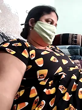 Snapshot of Mmm143 chatting on March 24, 2026, 7:19 am Mmm143 online show from March 24, 2026, 7:19 am