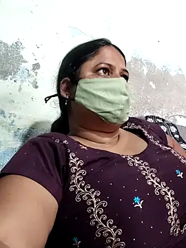 Snapshot of Mmm143 chatting on March 28, 2026, 6:03 am Mmm143 online show from March 28, 2026, 6:03 am