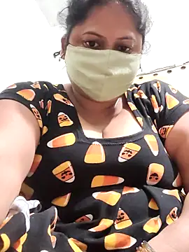 Snapshot of Mmm143 chatting on March 24, 2026, 11:27 pm Mmm143 online show from March 24, 2026, 11:27 pm