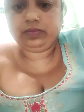 Snapshot of Mmm143 chatting on March 19, 2026, 1:38 am Mmm143 online show from March 19, 2026, 1:38 am