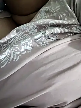 Snapshot of Mmm143 chatting on March 14, 2026, 4:57 pm Mmm143 online show from March 14, 2026, 4:57 pm