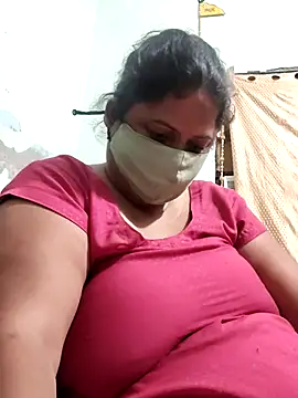 Snapshot of Mmm143 chatting on March 27, 2026, 12:41 am Mmm143 online show from March 27, 2026, 12:41 am