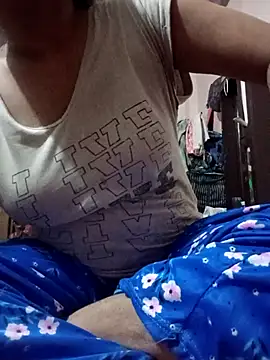 aliya-jaan71 online show from September 24, 2025, 7:20 pm