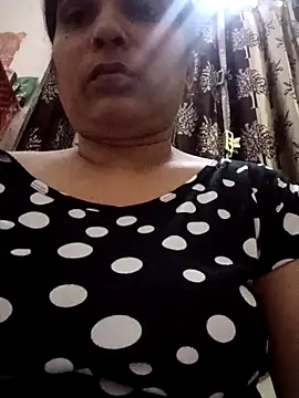 aliya-jaan71 online show from October 14, 2025, 6:41 pm