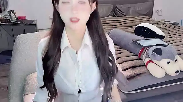 naiyaomeimei online show from September 30, 2025, 10:21 am