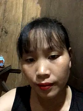 Snapshot of huong-18 chatting on October 1, 2025, 1:00 am huong-18 online show from October 1, 2025, 1:00 am