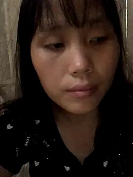 Snapshot of huong-18 chatting on October 10, 2025, 3:51 am huong-18 online show from October 10, 2025, 3:51 am