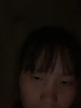 Snapshot of huong-18 chatting on October 21, 2025, 9:36 pm huong-18 online show from October 21, 2025, 9:36 pm