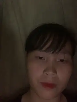 Snapshot of huong-18 chatting on October 20, 2025, 4:29 pm huong-18 online show from October 20, 2025, 4:29 pm